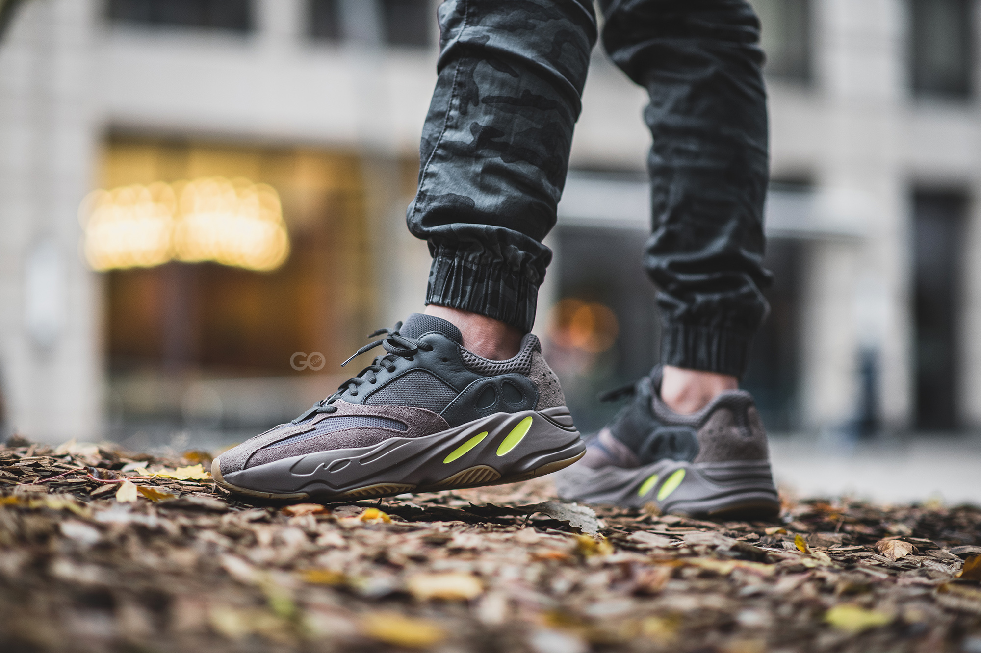 yeezy boost 700 mauve review